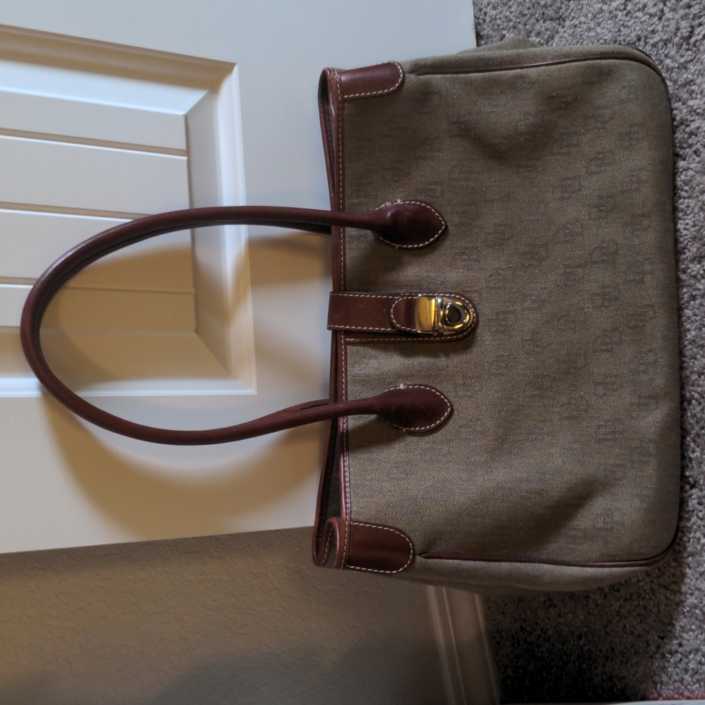 Dooney and Bourke Purse